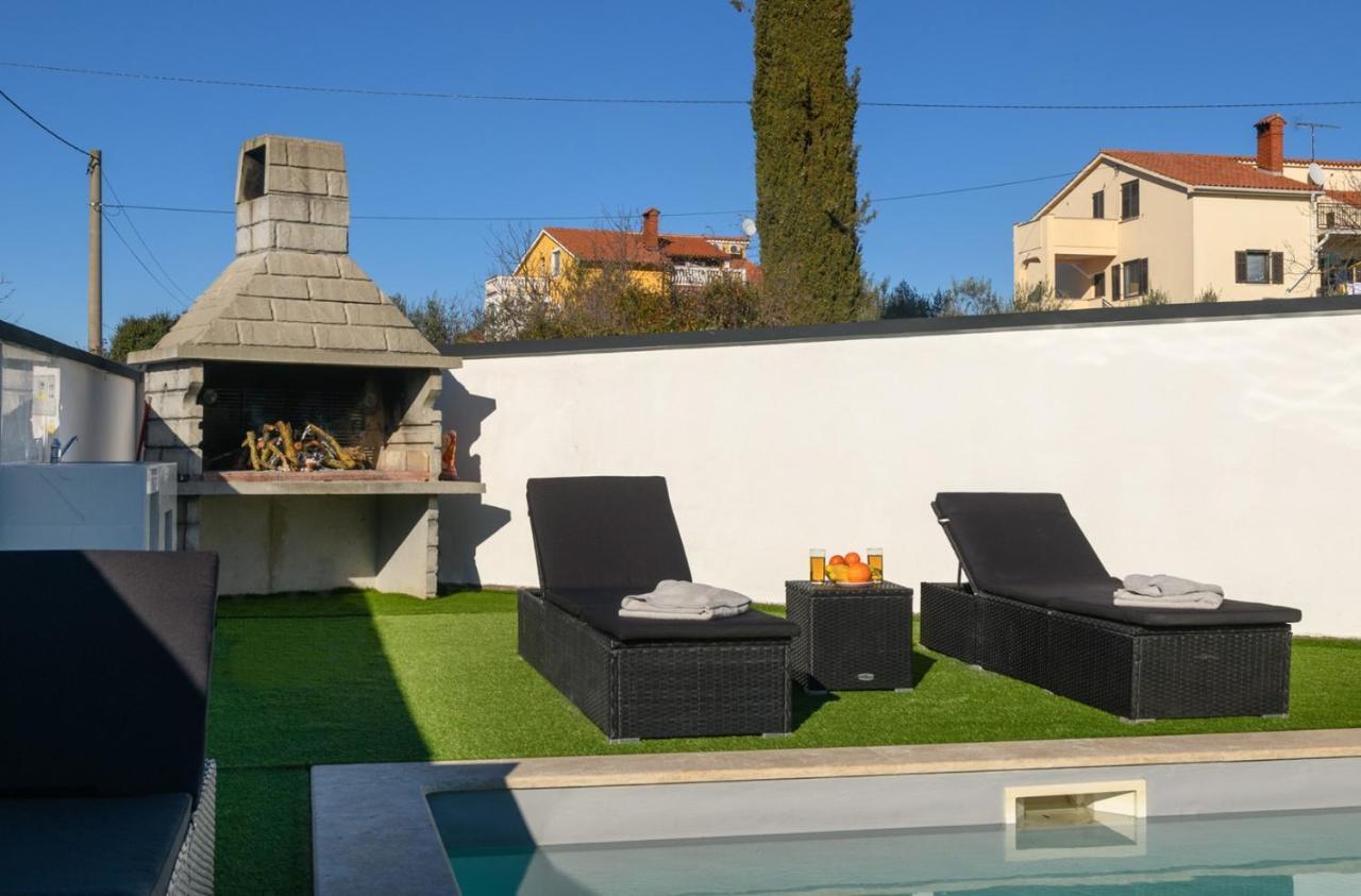 Complex Villa White Pula Exterior foto