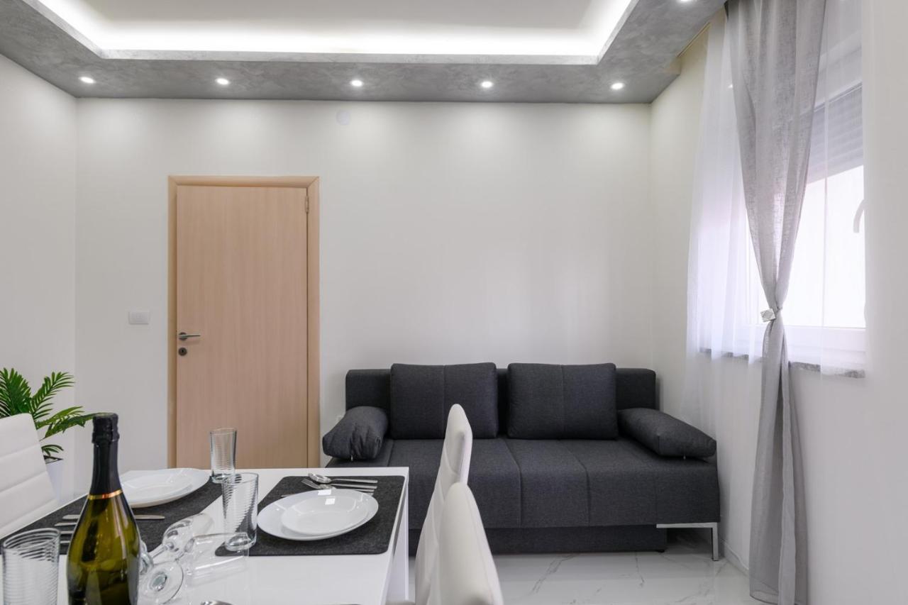 Complex Villa White Pula Exterior foto